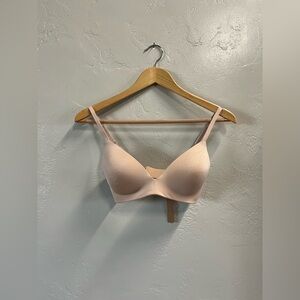 SKIMS Wireless Form T-Shirt Bra 32C 34D NWT Mica Color